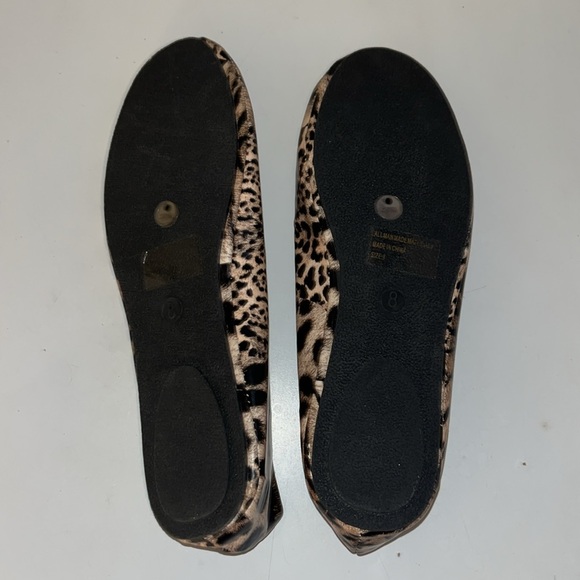 NWT Charlotte Russe cheetah print flats shoes black and tan print - Picture 4 of 4